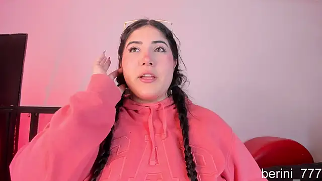 AmberiniHoffman: онлайн-секс-чат