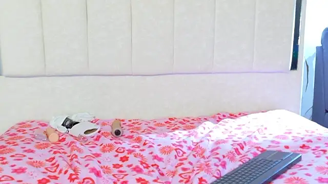 Vanessa_7_'s Live XXX Chat