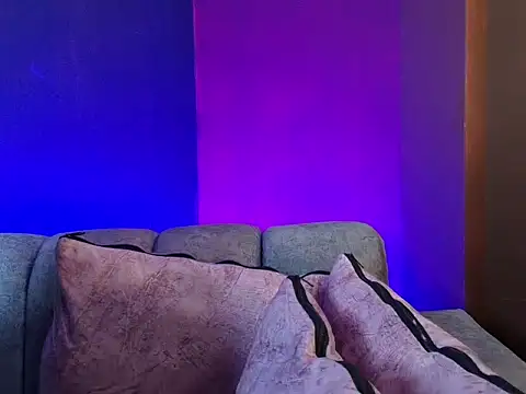 alison_holand's Live XXX Chat