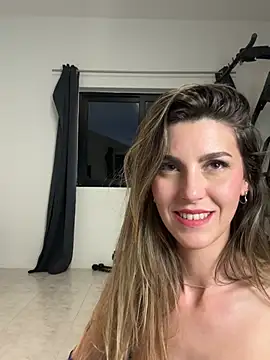 nicole_98のウェブカメラショー