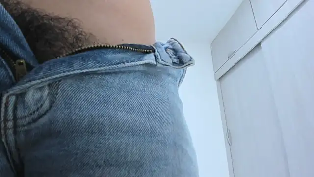 دردشة Amelia_Debora_Antonella الجنسية المباشرة