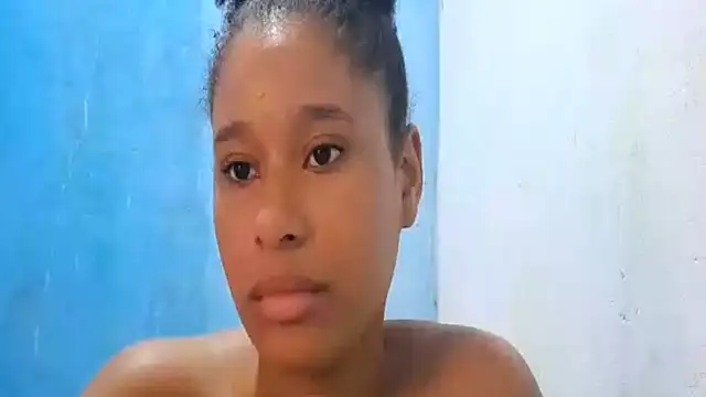 Chat +18 de MadelynStamant ao vivo