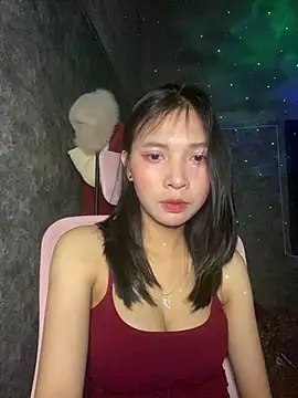 Chery-weter12 即時 XXX 聊天