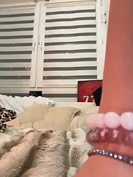 Stellar_Hush Webcam-Show