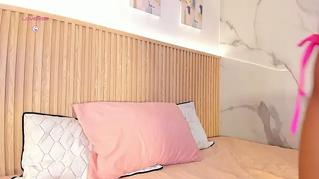 Czat XXX na żywo – Fyre_divine