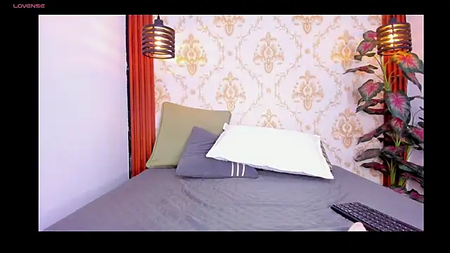 summer_williams18: απευθείας συνομιλία ΧΧΧ