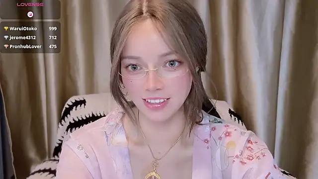 audience114's Live XXX Chat