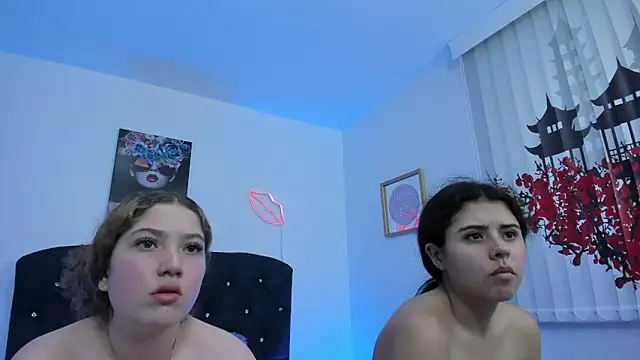 valeria_and_zoe webkamerás műsora