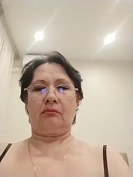 XXX chat uživo modela SalientClean