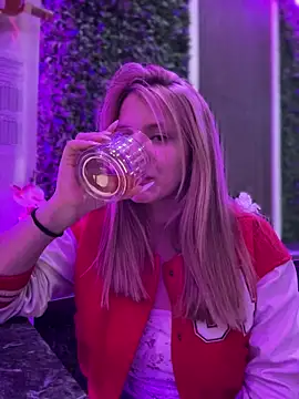 AnastasiaAniess – Naživo XXX chat