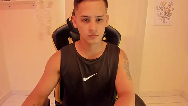 sexy_andres01 Webcam show
