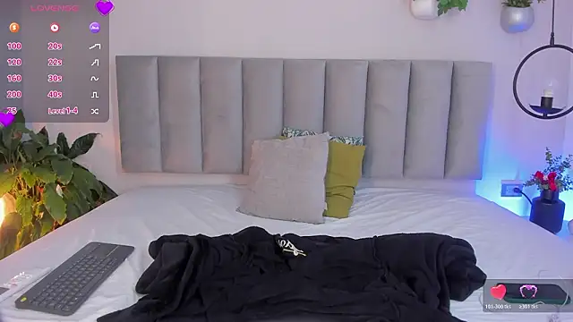 Chat +18 de Tina_curly ao vivo