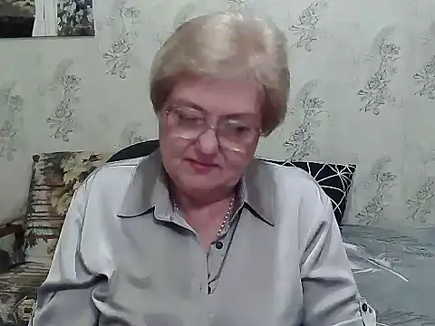 Renata62011のライブXXXチャット