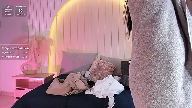 ALICESANDOVAL: απευθείας συνομιλία ΧΧΧ