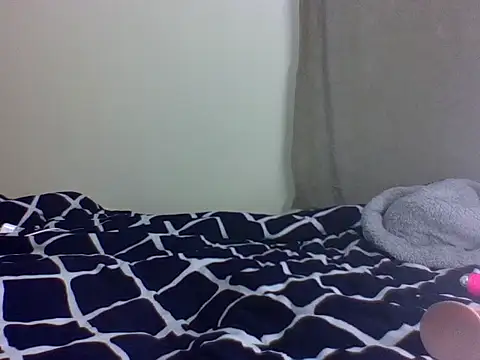 Chat +18 de SWEET_LUELLA ao vivo