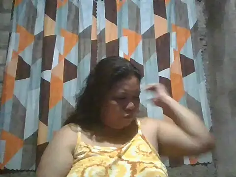 xxbernxxx 现场XXX聊天