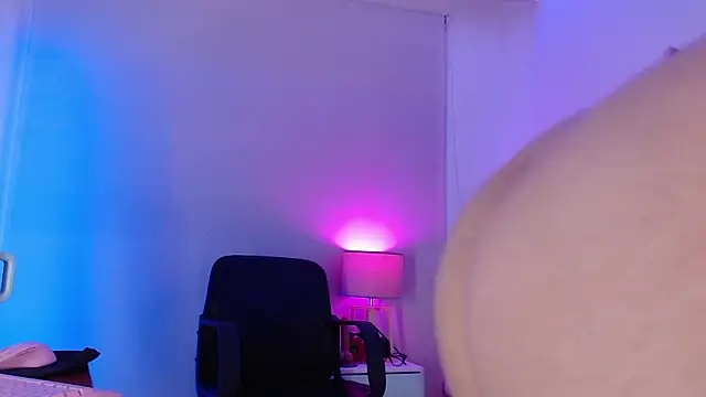 Coffee_Dreams Live XXX-Chat