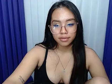 عرض كام Lovely_apple19