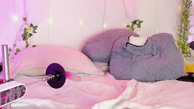 eimi_rosse18's Live XXX Chat