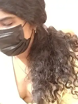 Sunitha28 Adlı Modelin Web Kamerası Şovu