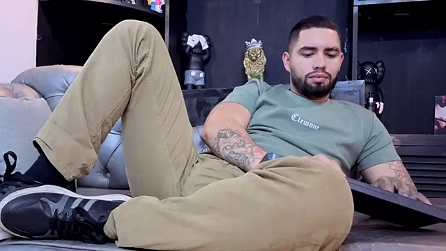 matteosantos Adlı Modelin Web Kamerası Şovu