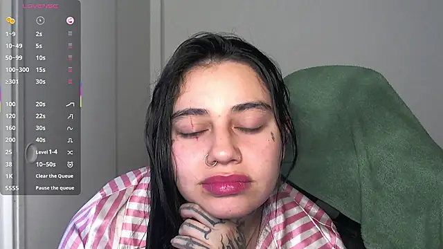 val_bardot Chat XXX in diretta