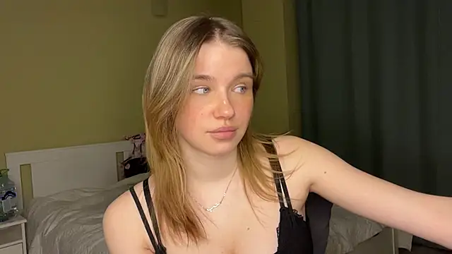 EarthaStinett élő XXX-chatje