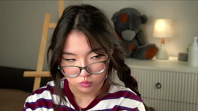 NelleMihalkon Live XXX chat