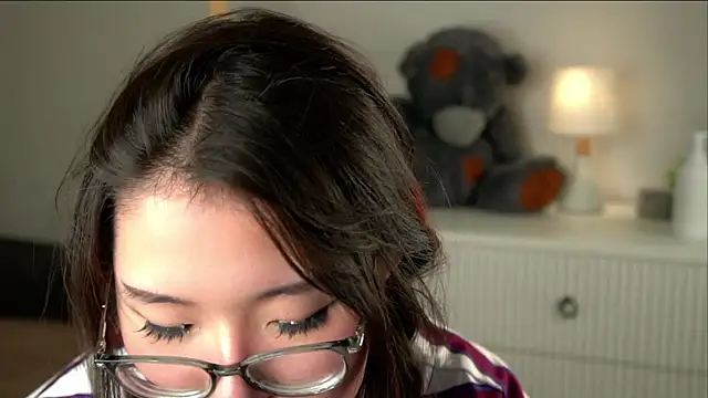 NelleMihalkoのライブXXXチャット