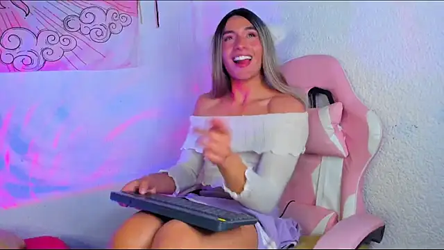 brihanna_cooper 现场XXX聊天