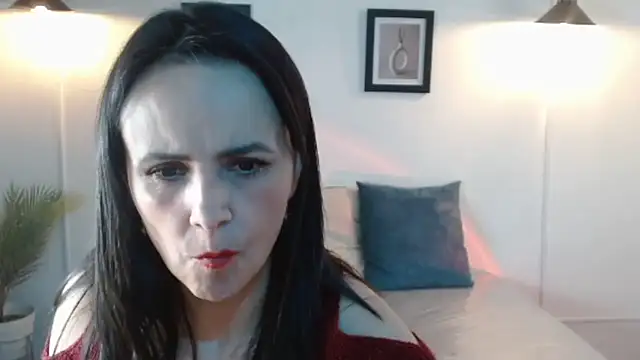 Juliana__lxn Live XXX chat