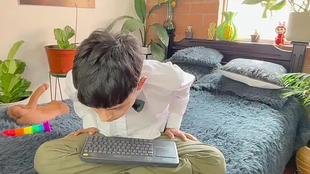 Andy_Belier23 Adlı Modelin Web Kamerası Şovu