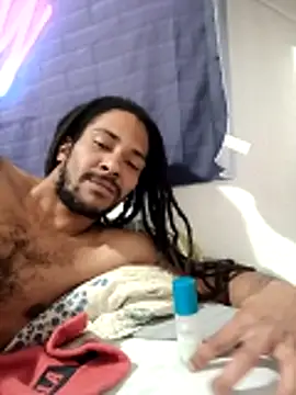 Show de Mikaaa97 na webcam