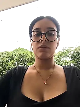 Annya-sweet Chat XXX in diretta