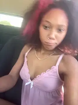 Czat XXX na żywo – Tamiii420