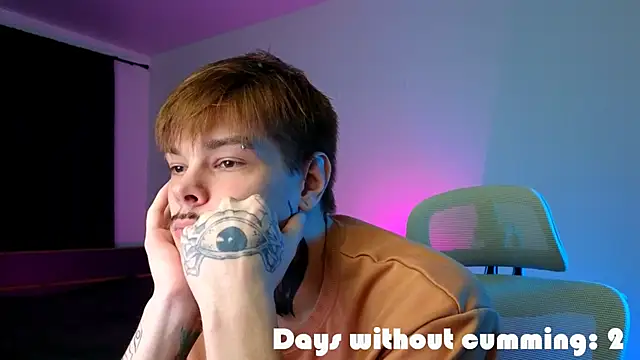 DENIS_HERE Live XXX-Chat