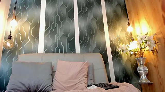 camila-manzur Live XXX-Chat