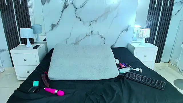 AprillRoss 라이브 XXX 채팅