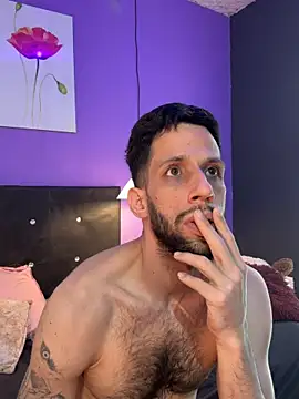 Czat XXX na żywo – Karim_mansur