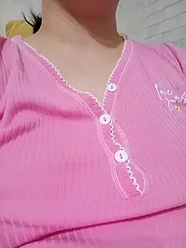 Chat XXX en directo de Emi_hot1