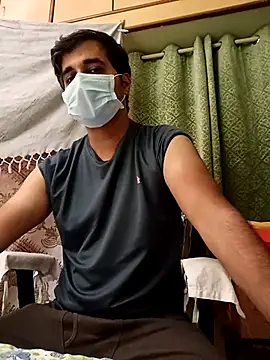 cowboy4angel: διαδικτυακό σόου στην κάμερα