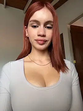 Marilyn_scott Show in webcam