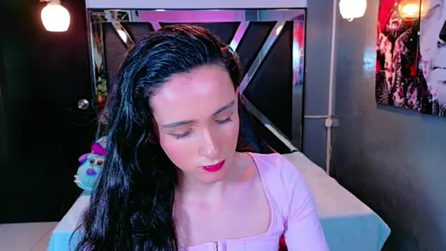 Show modela Ivony_Giselle na web-kameri