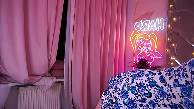 LioraFox élő XXX-chatje