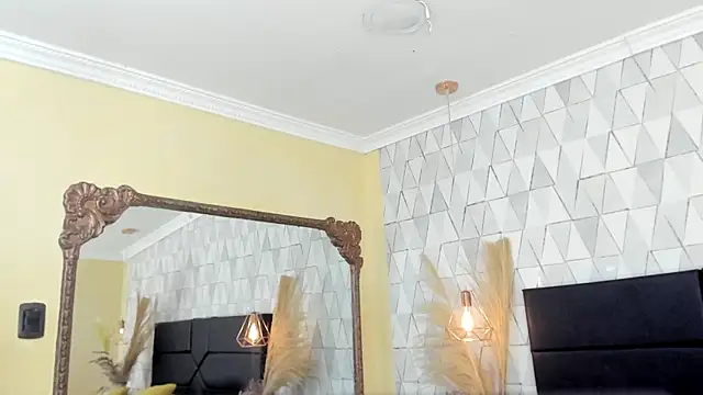 AbbyLoiusのウェブカメラショー