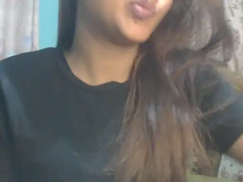 XXX chat uživo modela NancyRuvi