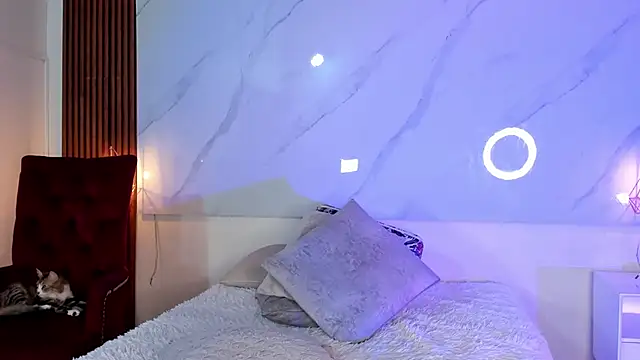 Marie_Castelzc Adlı Modelin Canlı XXX Sohbeti