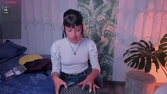 _sharlotte777 Live XXX-Chat