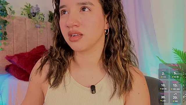 دردشة emilyrouxe الجنسية المباشرة