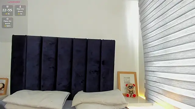 melanie_roux__'s Live XXX Chat